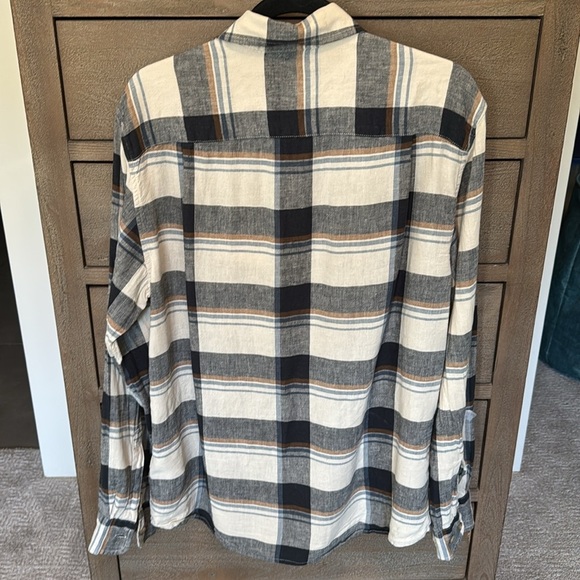 Pendelton Linen/Rayon Plaid button down Shirt Mens M Navy/Ceeam casual Western - Picture 2 of 9